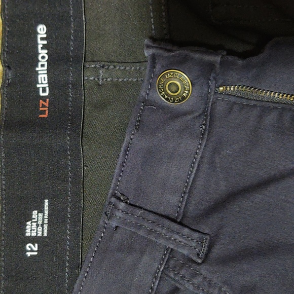 Liz Claiborne, Size 12, Navy Blue Casual Pants - Picture 3 of 3